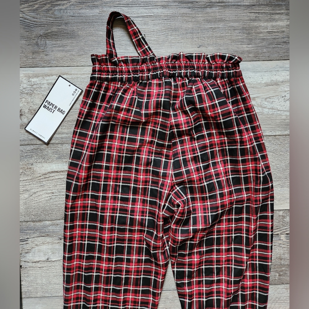 ALMOST FAMOUS Tie Waist Women Red/Black Plaid Paper Waist Bag Pants siz… - Picture 5 of 7